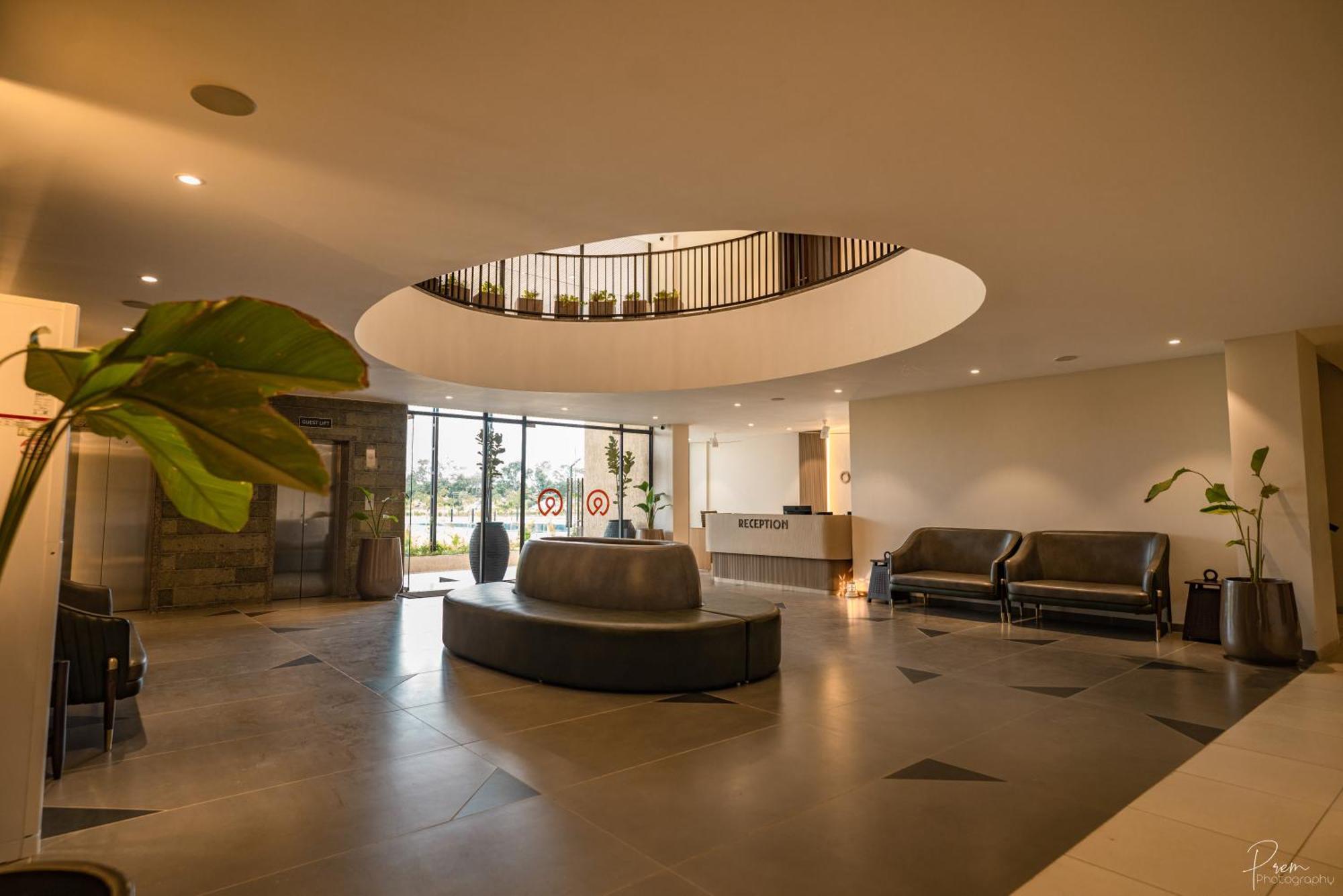 Rāipur Hotel Omaya Garden מראה חיצוני תמונה