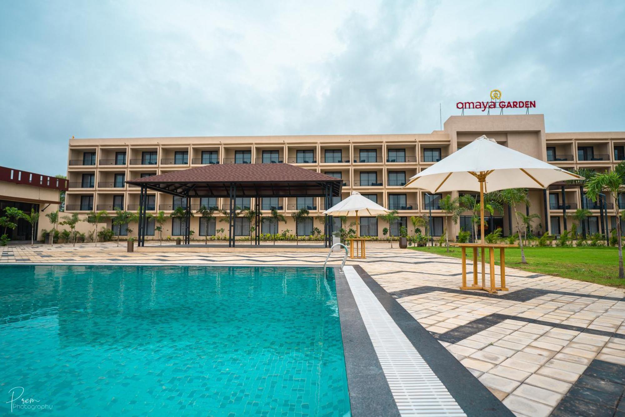 Rāipur Hotel Omaya Garden מראה חיצוני תמונה